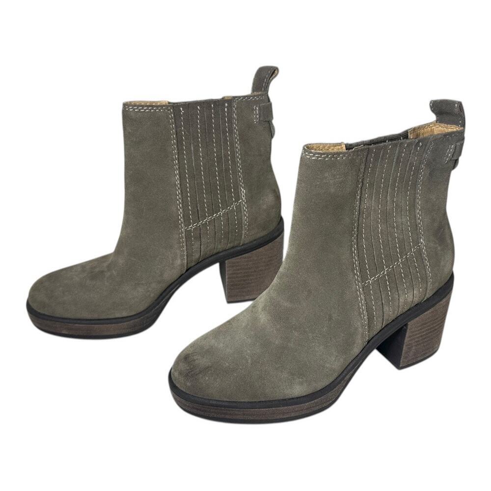 Crown Vintage Capari Bootie size 7M Dark gray/brown suede 3” block heel​